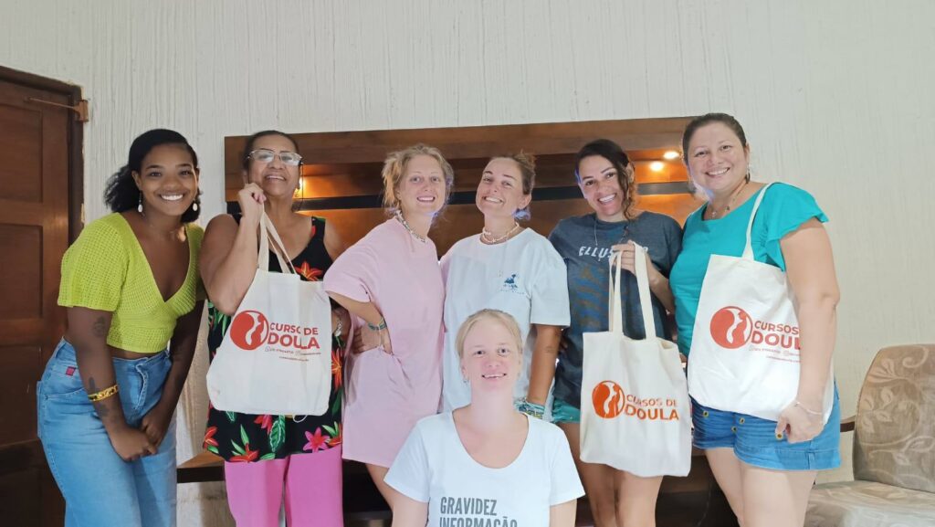 mais de 2.000 alunas certificadas